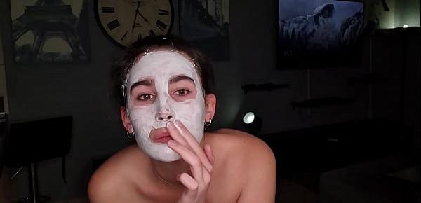 trendsGetting a eye and face cum and piss treatment by cock while wearing a moisturizing skin face mask | spa day